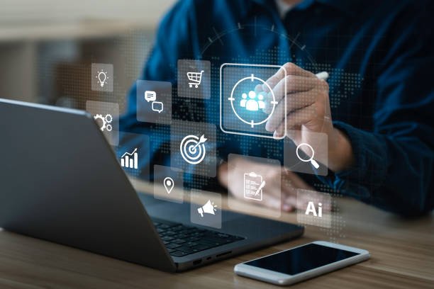 IA permite personalização massiva sem perder contexto ao analisar dados e adaptar experiências em escala.